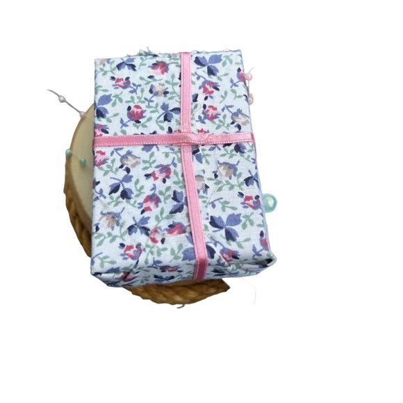 Handcrafted, Embellished, Fabric Wrapped Gift Box - Picture 2 of 8